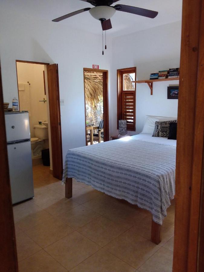 Kudehya Guesthouse Трежър Бийч Екстериор снимка