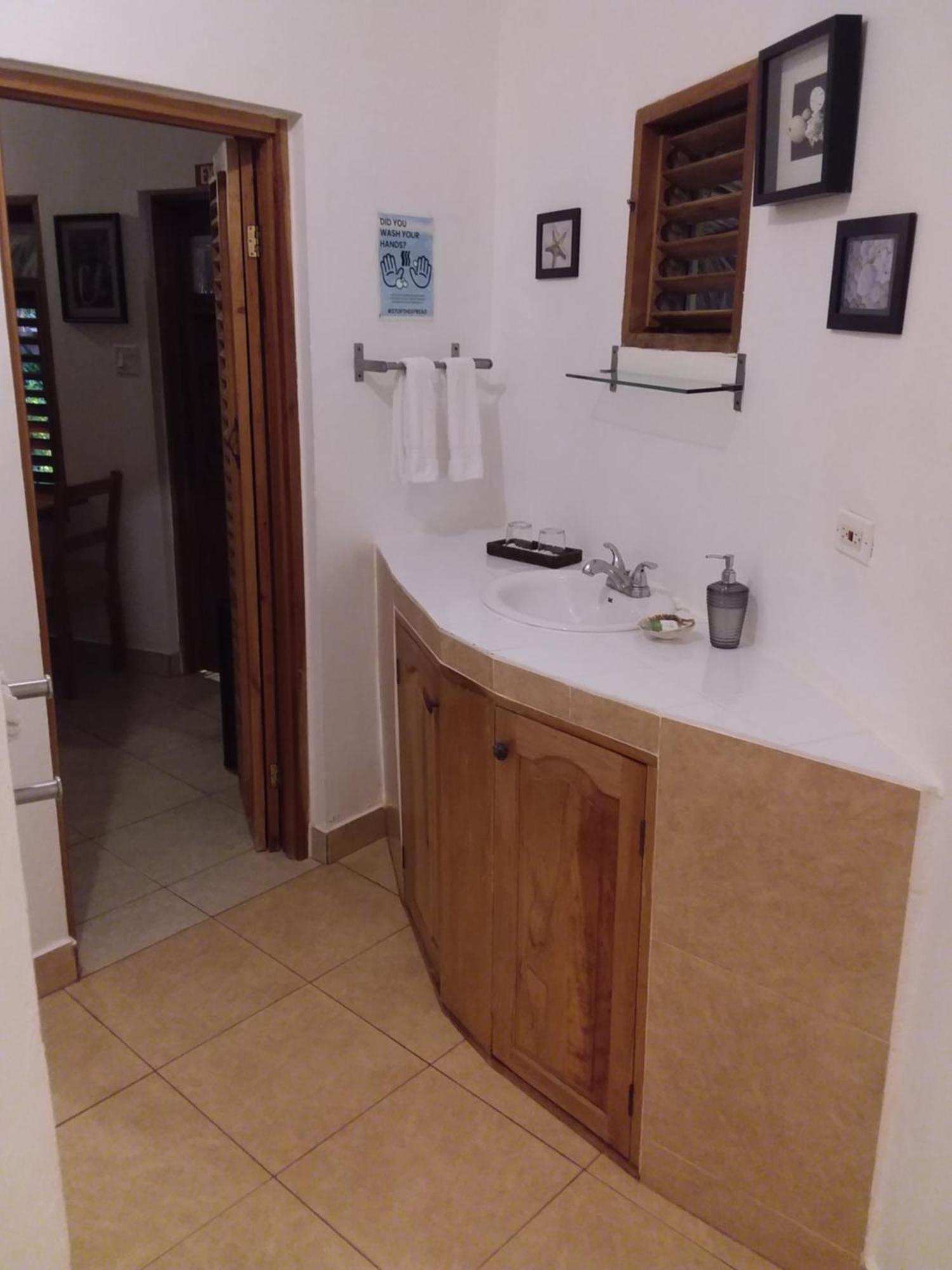 Kudehya Guesthouse Трежър Бийч Екстериор снимка